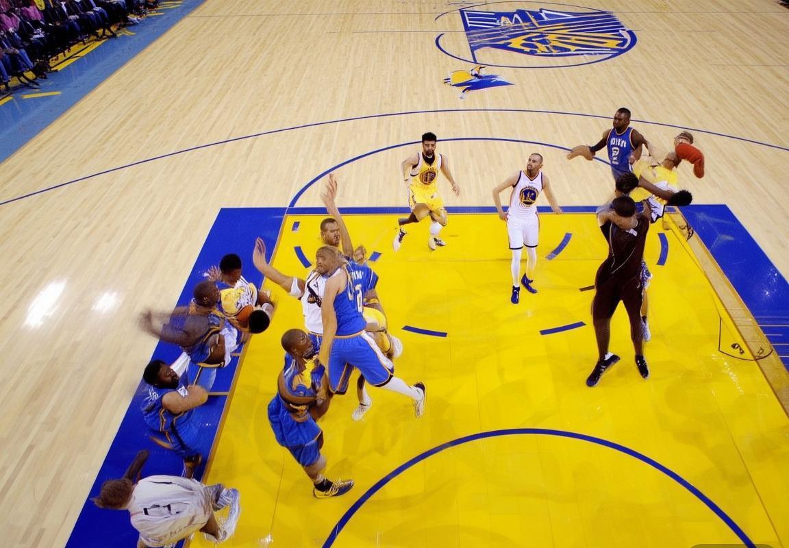 NBA雷霆勇士巅峰对决：速度智慧碰撞，激情防守对决(图3)