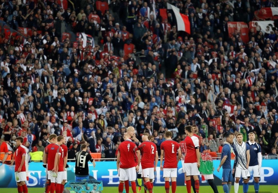 2000年欧锦赛：英法巅峰对决特雷泽盖绝杀希勒经典之战(图2)