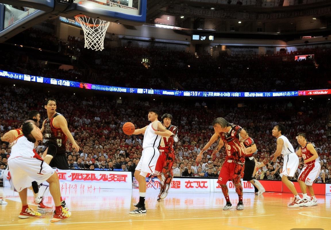 2012-2013 CBA总决赛：北京对广东巅峰对决解析(图2)